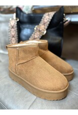 DORAH Tan Sherpa Lined Platform Boots (6-10)