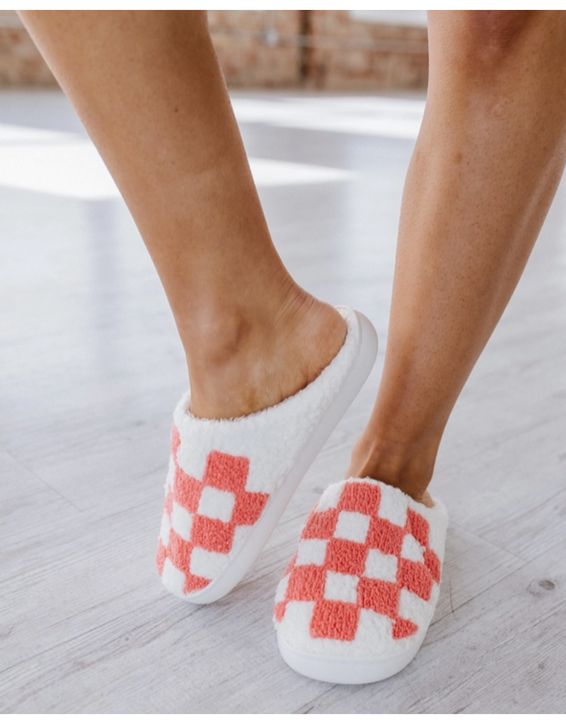Liam & Co Coral Checkered Slippers (6-9)