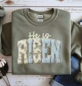 Gildan He is Risen Olive Crew (S-3XL)