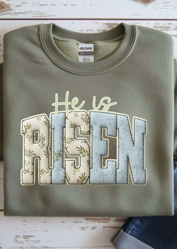 Gildan He is Risen Olive Crew (S-3XL)