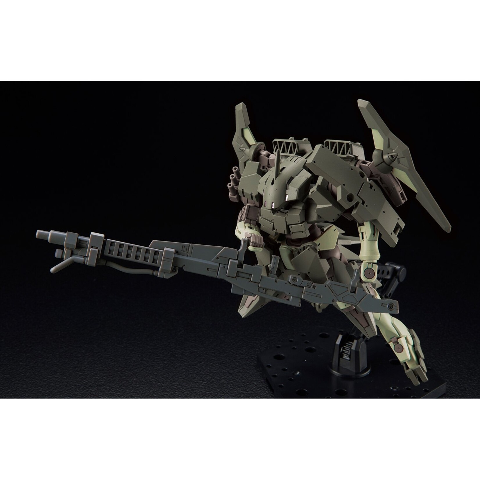 Bandai - HG 1/144 #65 "Build Fighters" Striker GN-X