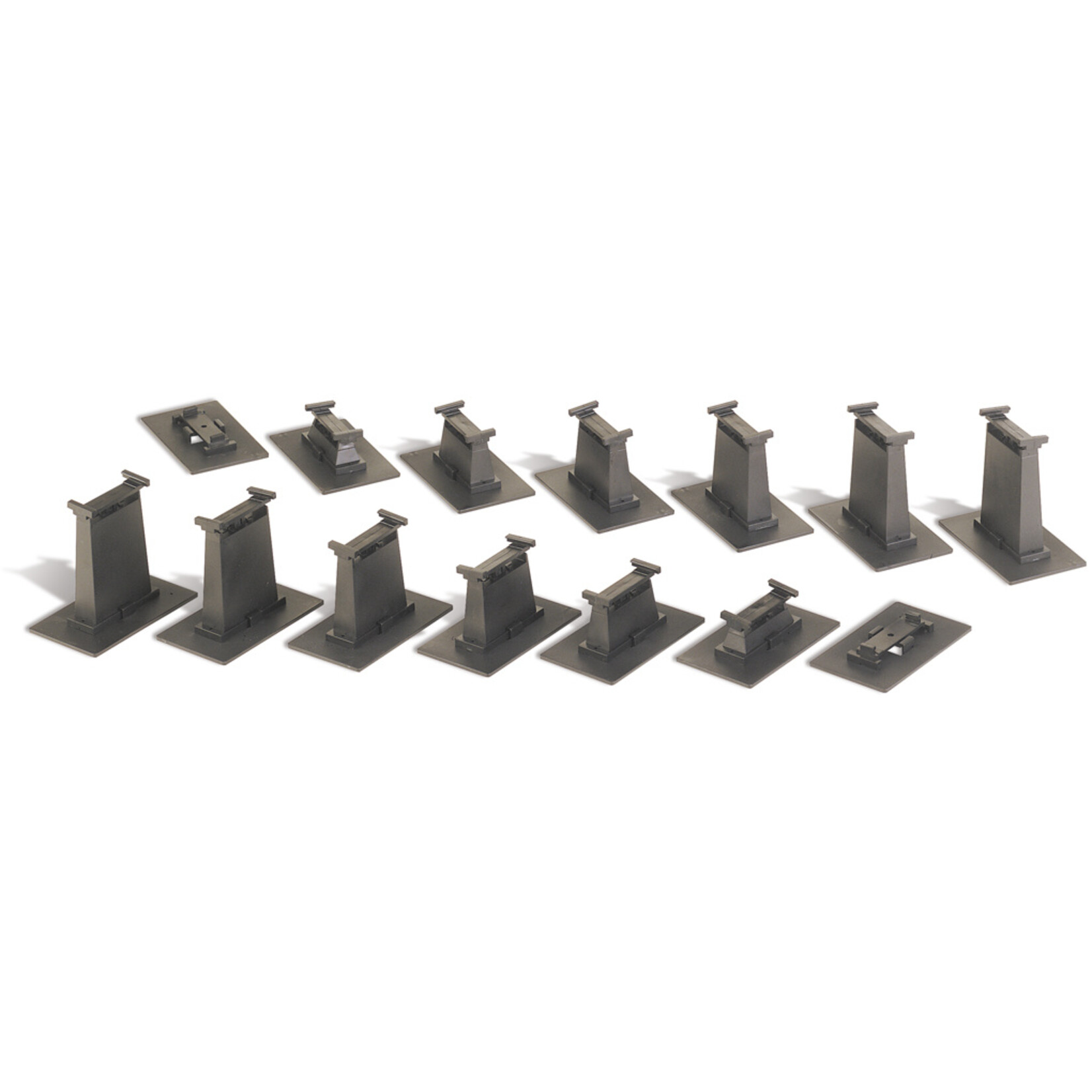 Bachmann 14-Piece Graduated Pier Set HO Scale EZ Track