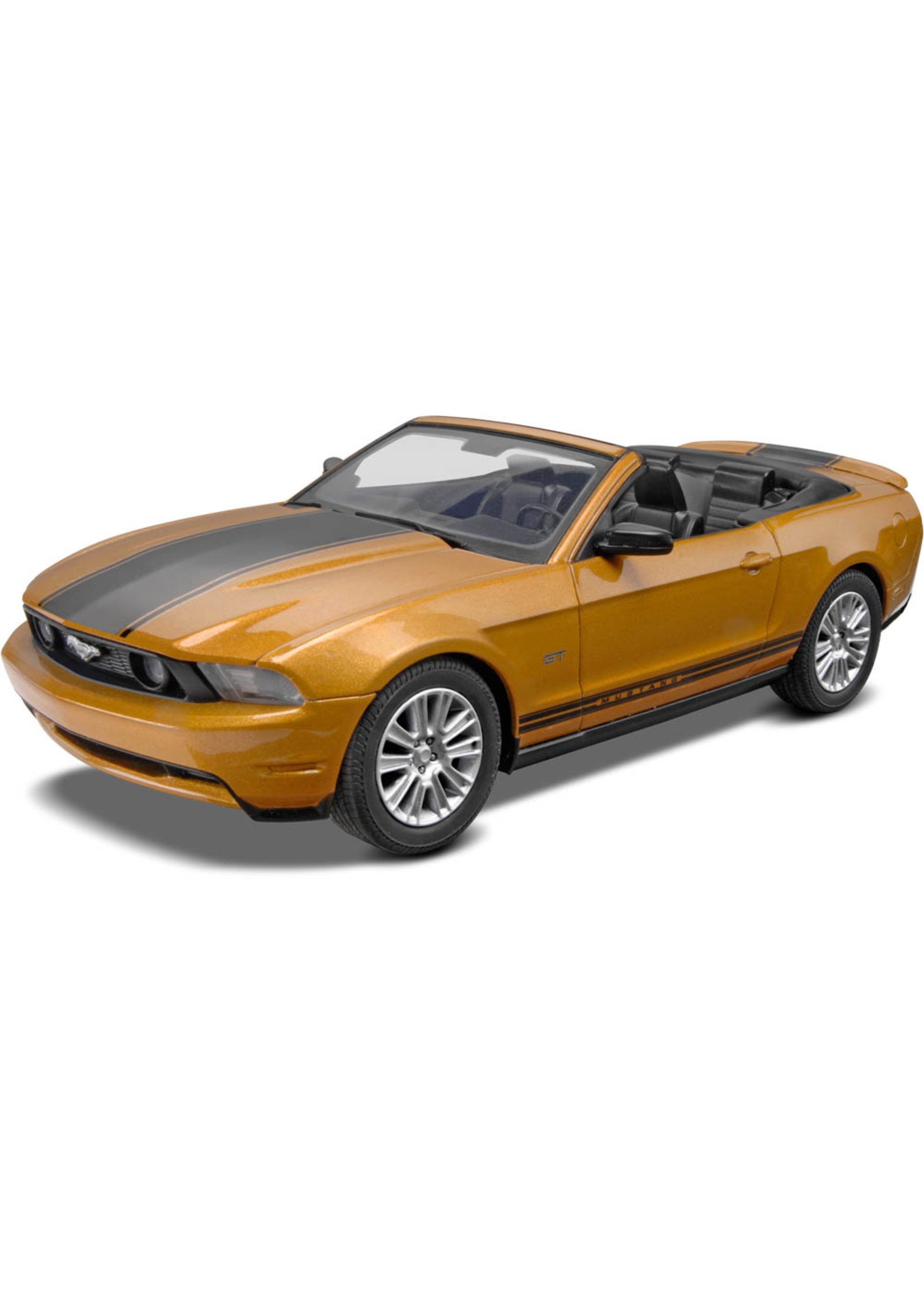 Revell 1963 -  '10 Mustang Convertible 1/25