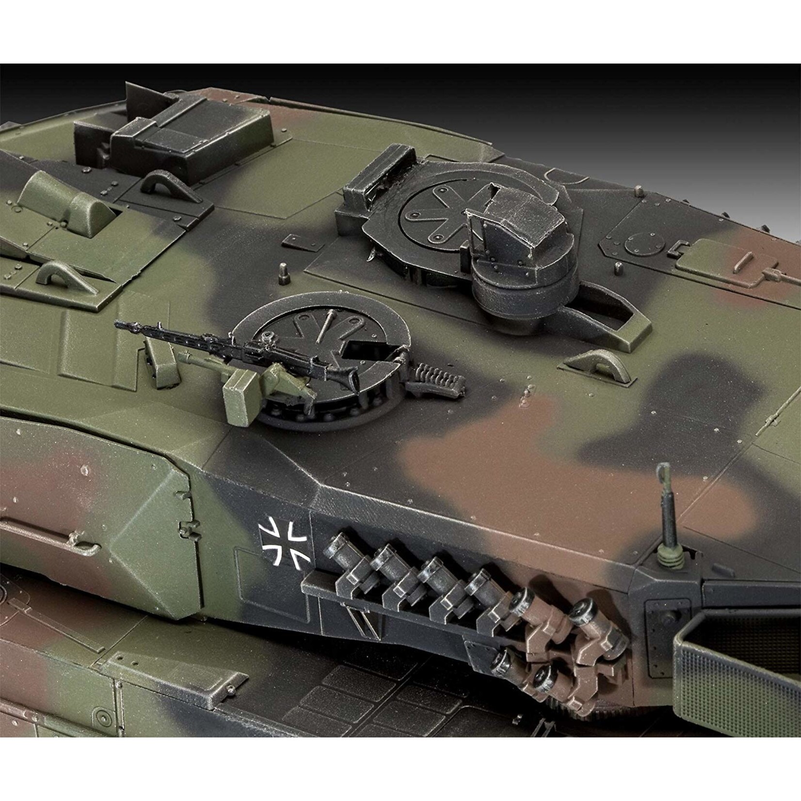 Revell of Germany 03281 - 1/35 Leopard 2 A6/A6NL
