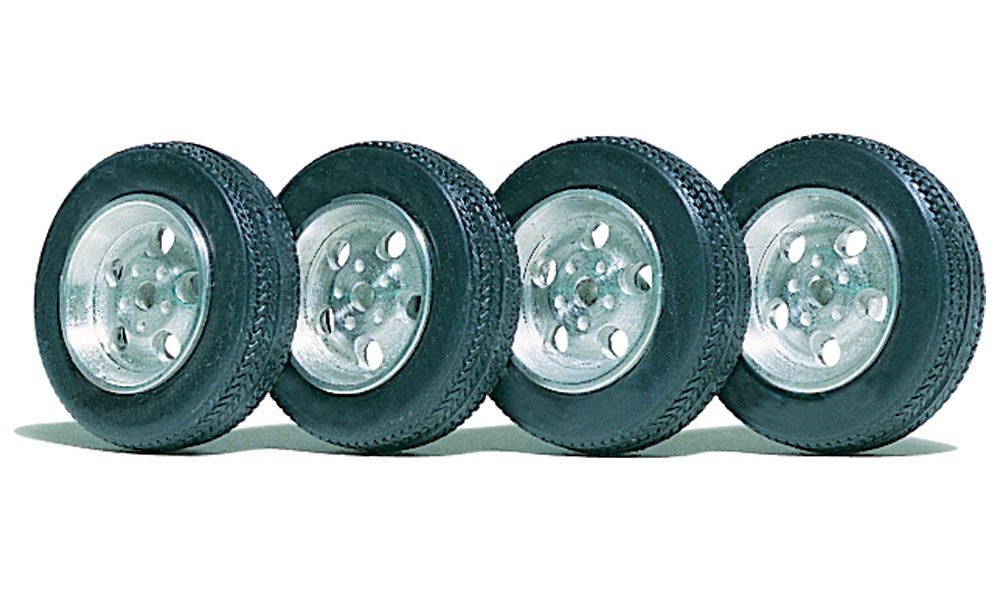 PIN P349 - Custom Show Wheels