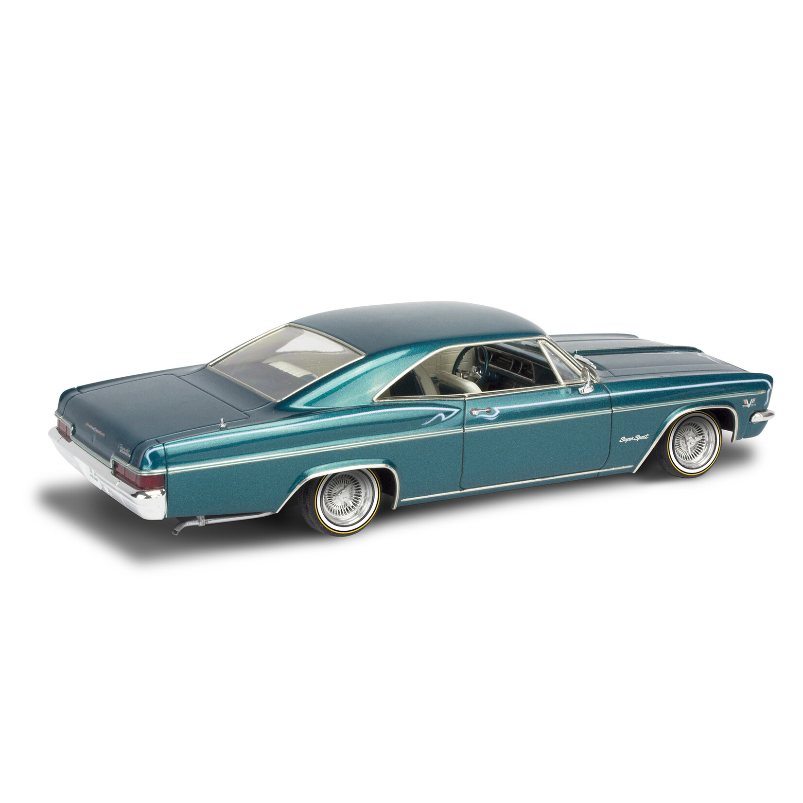 Revell 4497 - 1966 Chevy Impala SS 396 2'N1