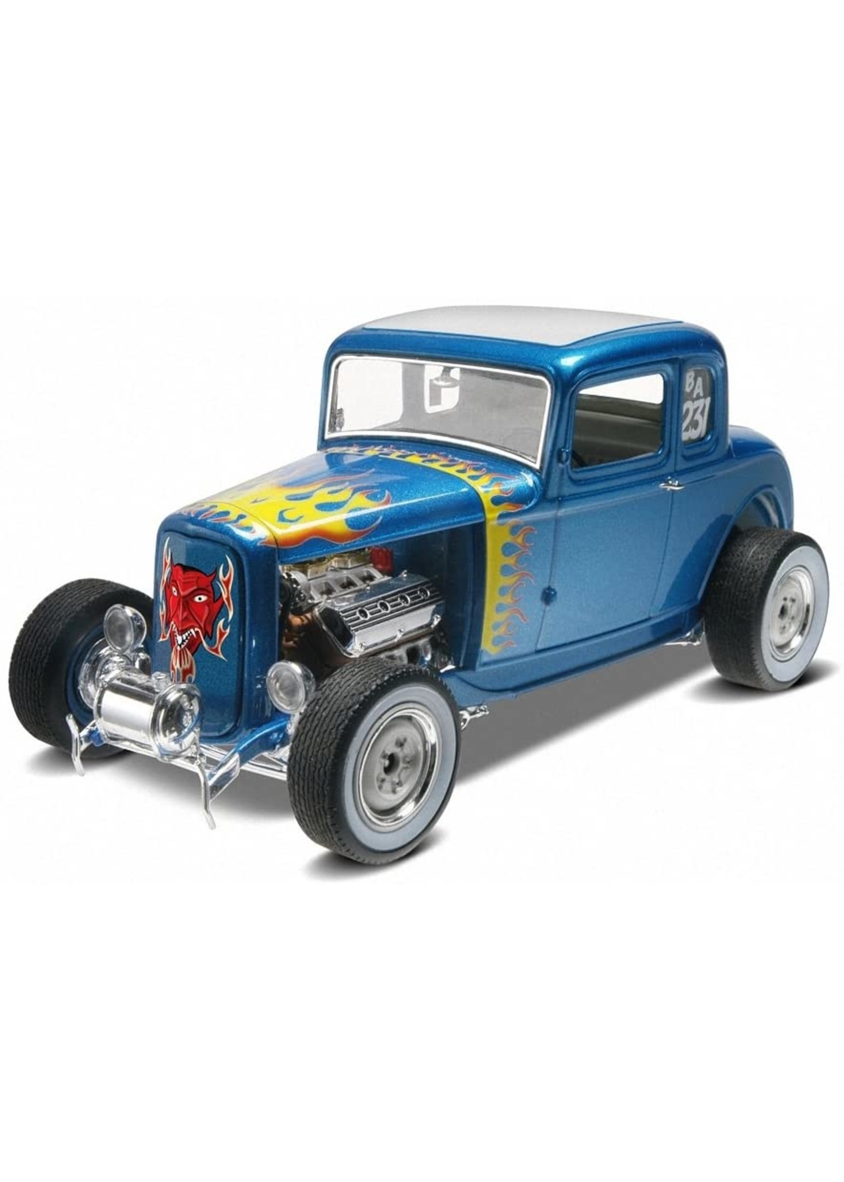 Revell 4228 - 1/25 '32 Ford 5 Window Coupe