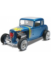 4228 - 1/25 '32 Ford 5 Window Coupe - Hub Hobby