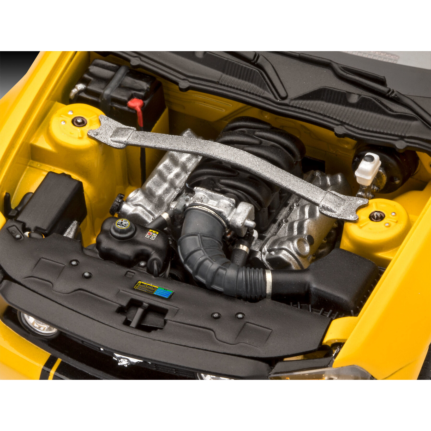 Revell of Germany 07046 - 1/25 2010 Ford Mustang GT