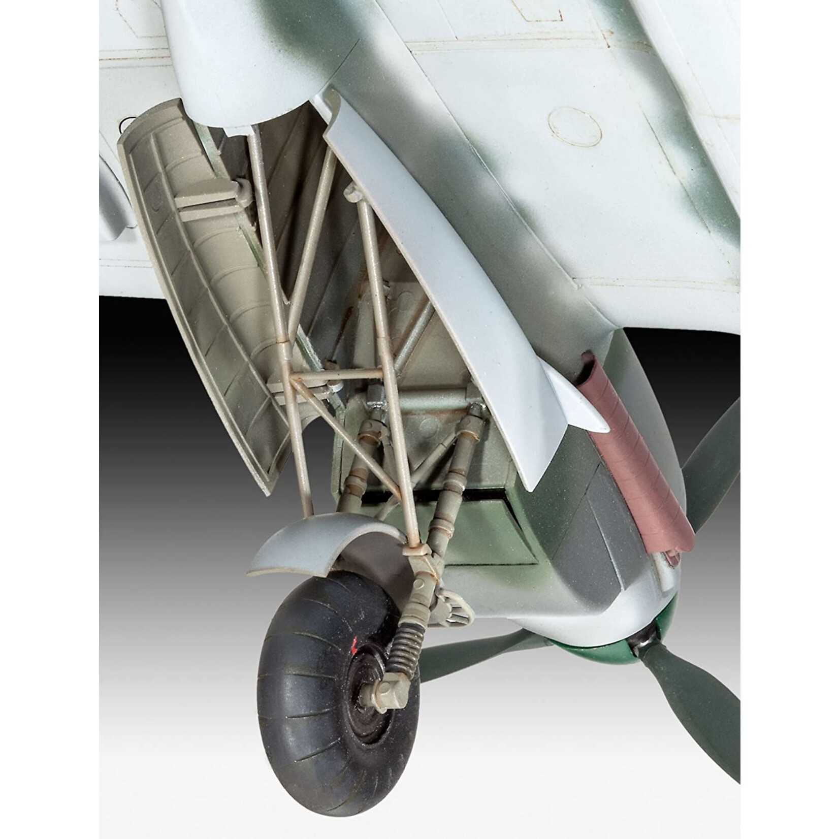 Revell of Germany 04925 - 1/48 Dornier Do215 B-5