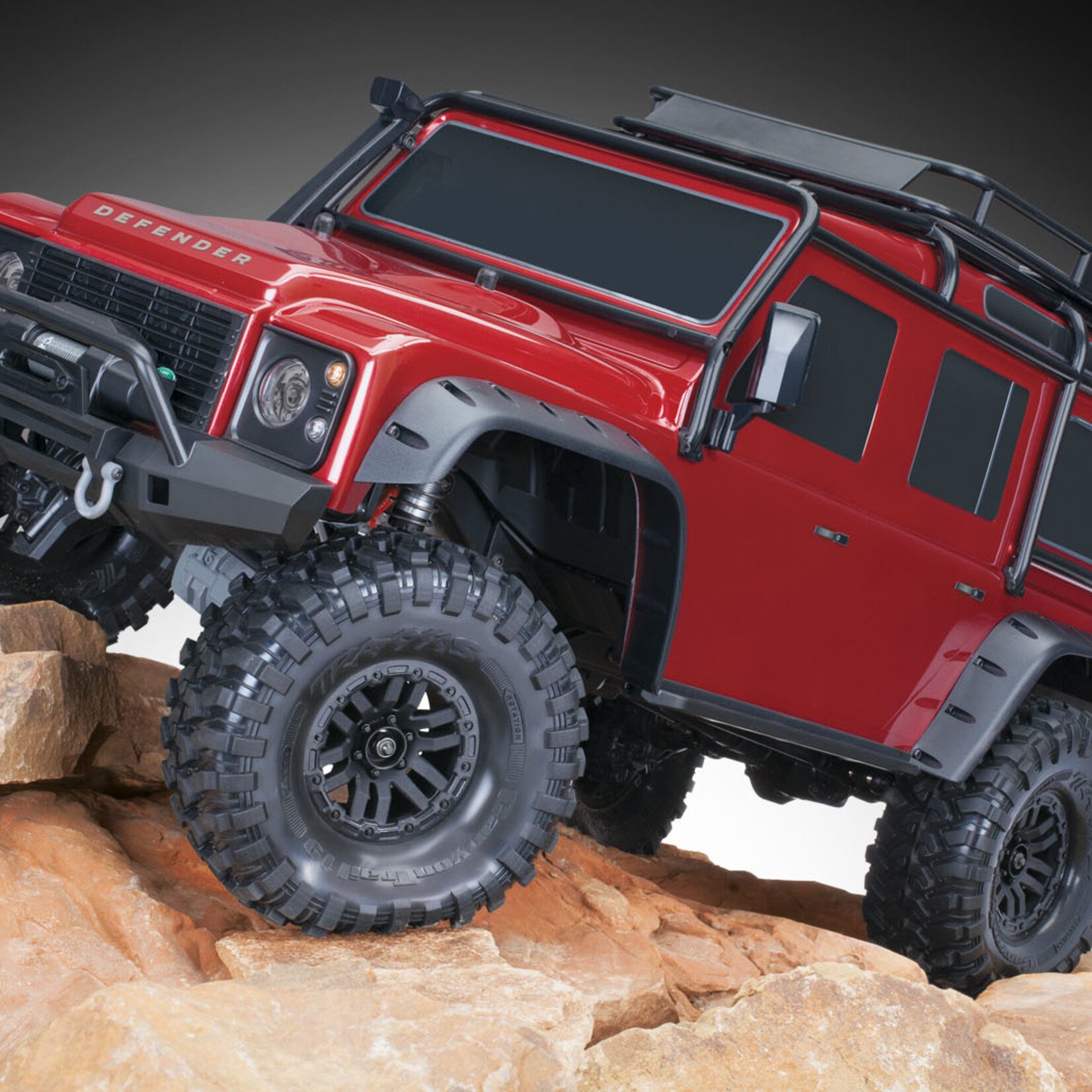 82056-4 - 1/10 TRX-4 Defender RTR Scale and Trail Crawler