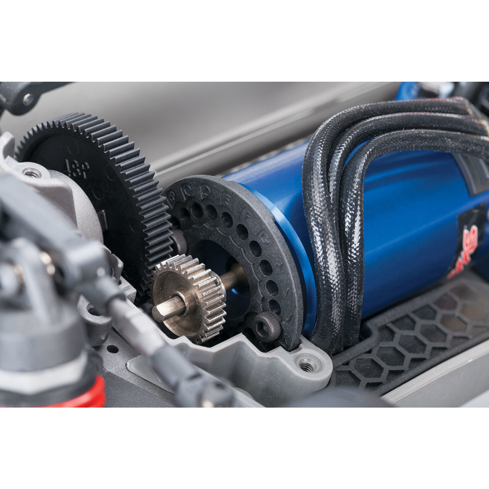 Traxxas 1/10 R6 4-Tec 2.0 VXL AWD Chassis