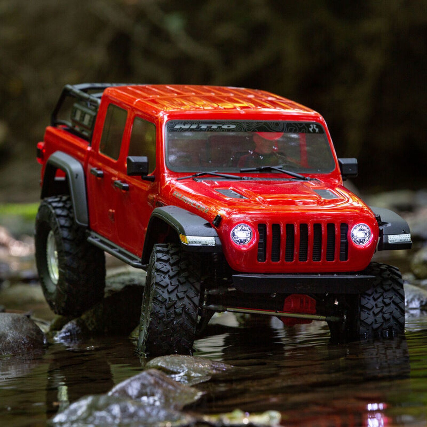 Axial 1/10 SCX10 III Jeep JT Gladiator with Portals RTR - Red