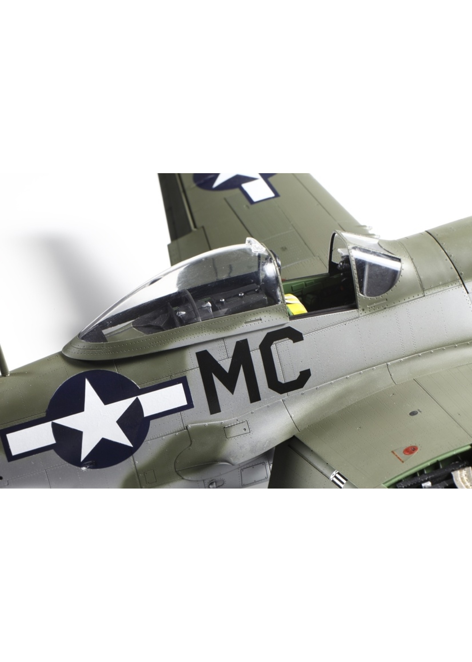 1:48 Scale Tamiya North American P-51D Mustang Plane Model Kit