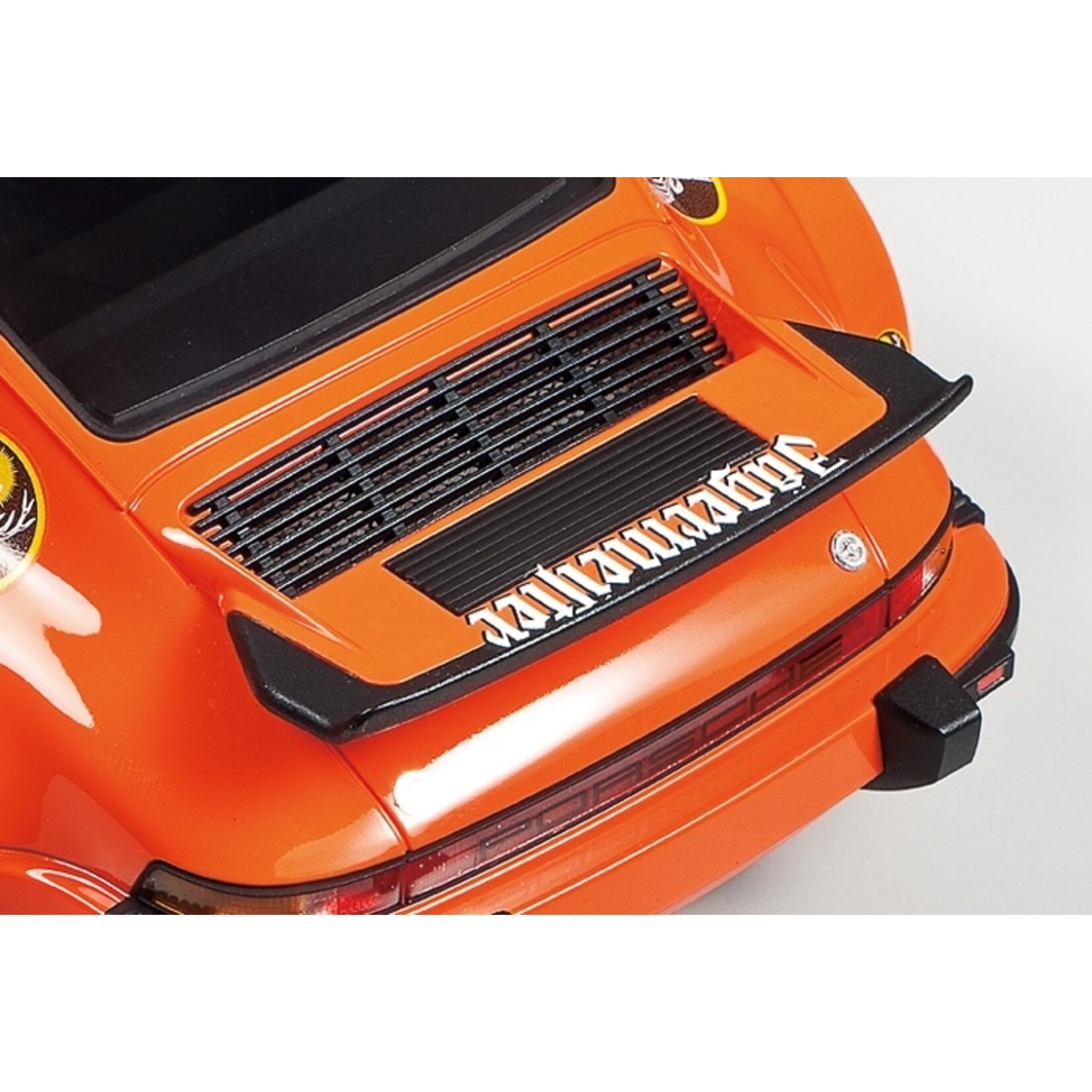 タミヤ　ミニカーPORSCHE.TURBO.RSR TYPE 934 #24 Tamiya 24328 - 1/24 Porsche Turbo RSR Type 934 Model Kit
