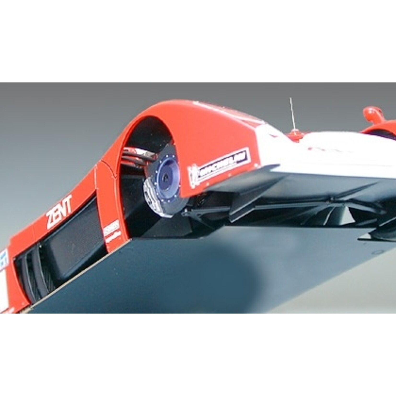 Tamiya 24222 - 1/24 Toyota GT-ONE TS020