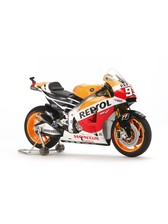 Tamiya 14130 - 1/12 Repsol Honda RC213V '14 Model Kit - Hub