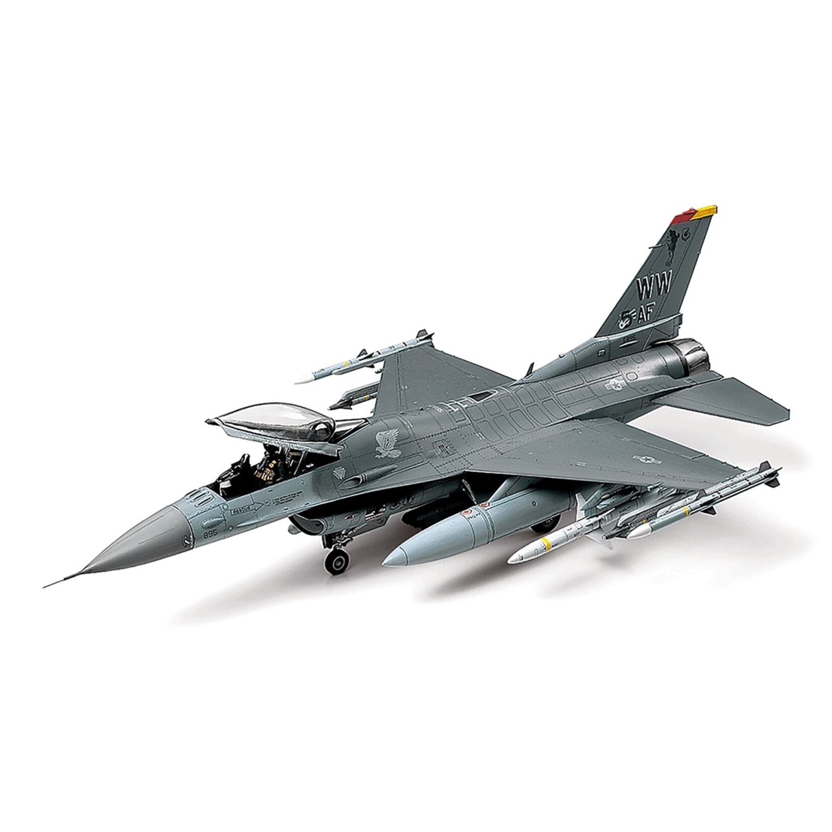 Tamiya 61098 - 1/48 Lockheed Martin F-16CJ