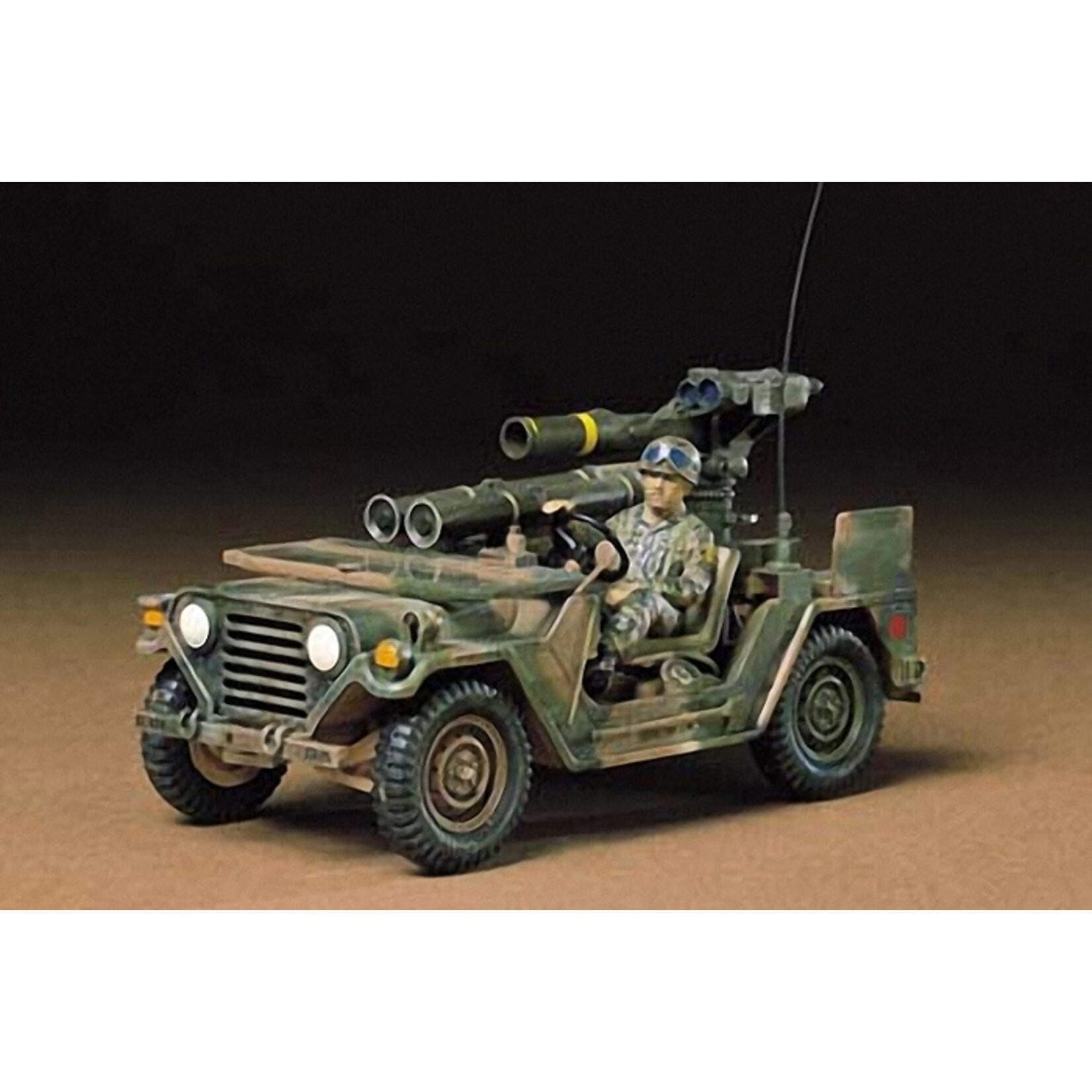 Tamiya 35125 - 1/35 U.S. M151A2 with Tow Launcher