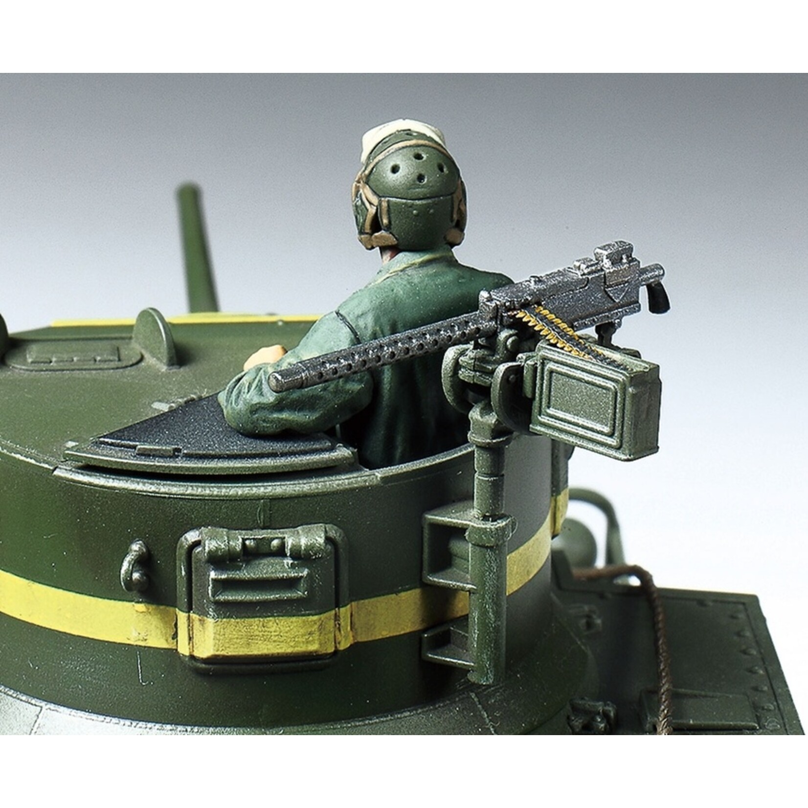 Tamiya 35360 - 1/35  U.S. Light Tank M3 Stuart