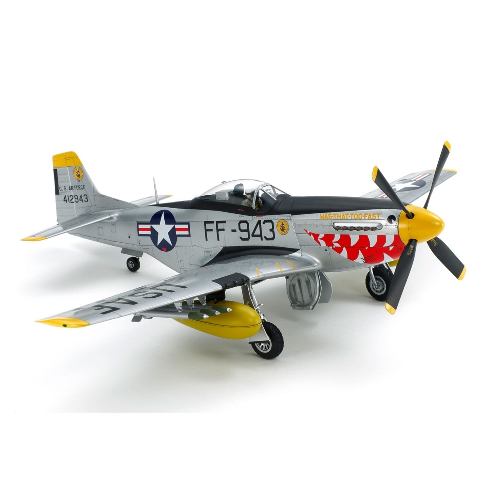 Tamiya 60328 - 1/32 North American F-51D