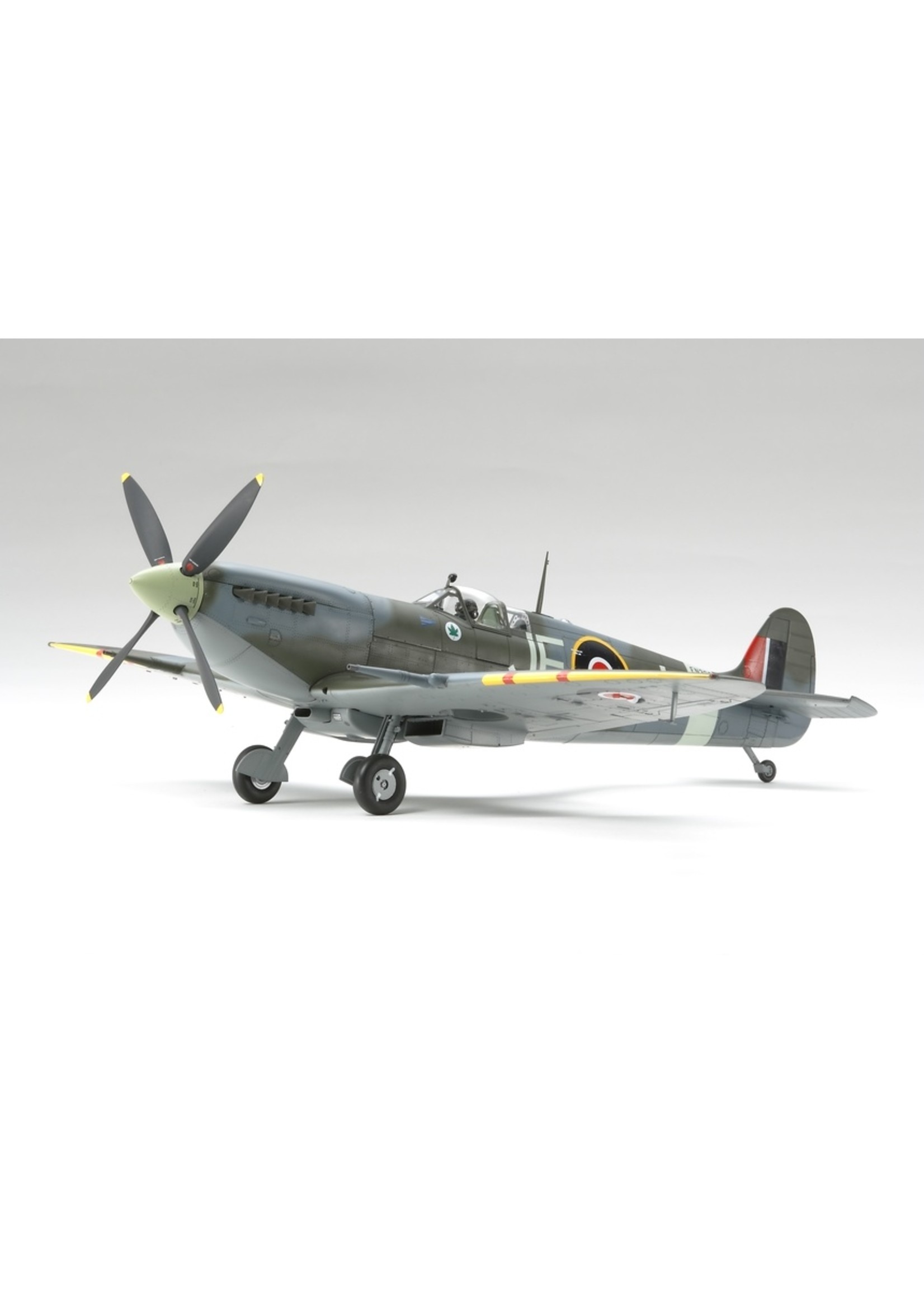 1XC Tamiya 1/32 scale WW2 British RAF SPITFIRE MK 