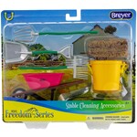 Breyer Stable Cleaning Accessories /4