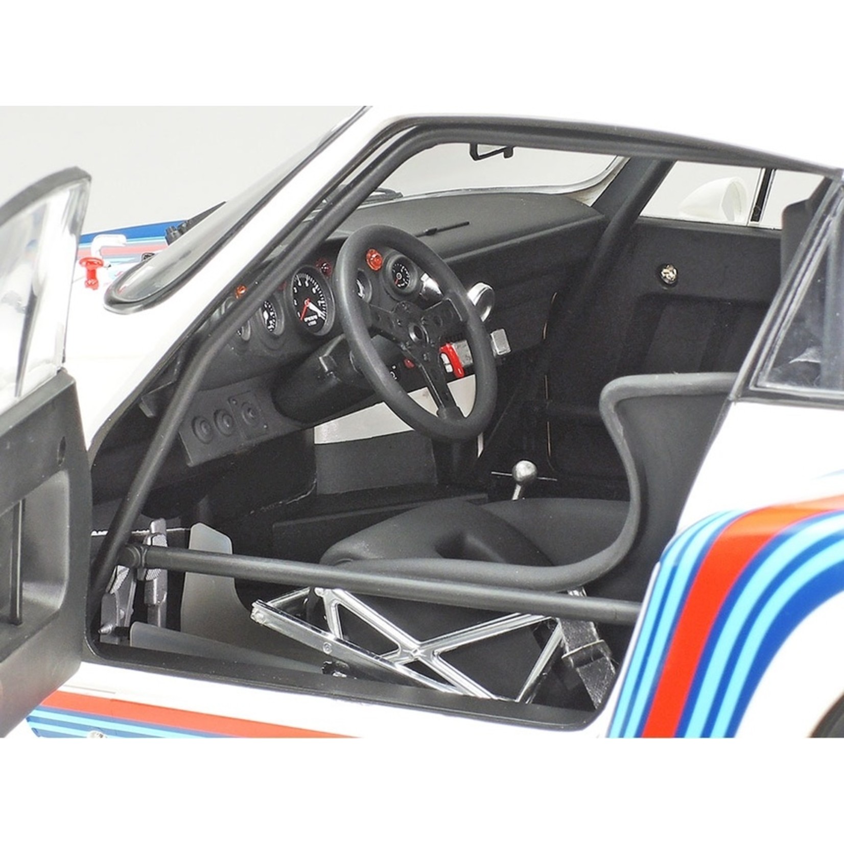 Tamiya 1/12 Porsche 935 Martini