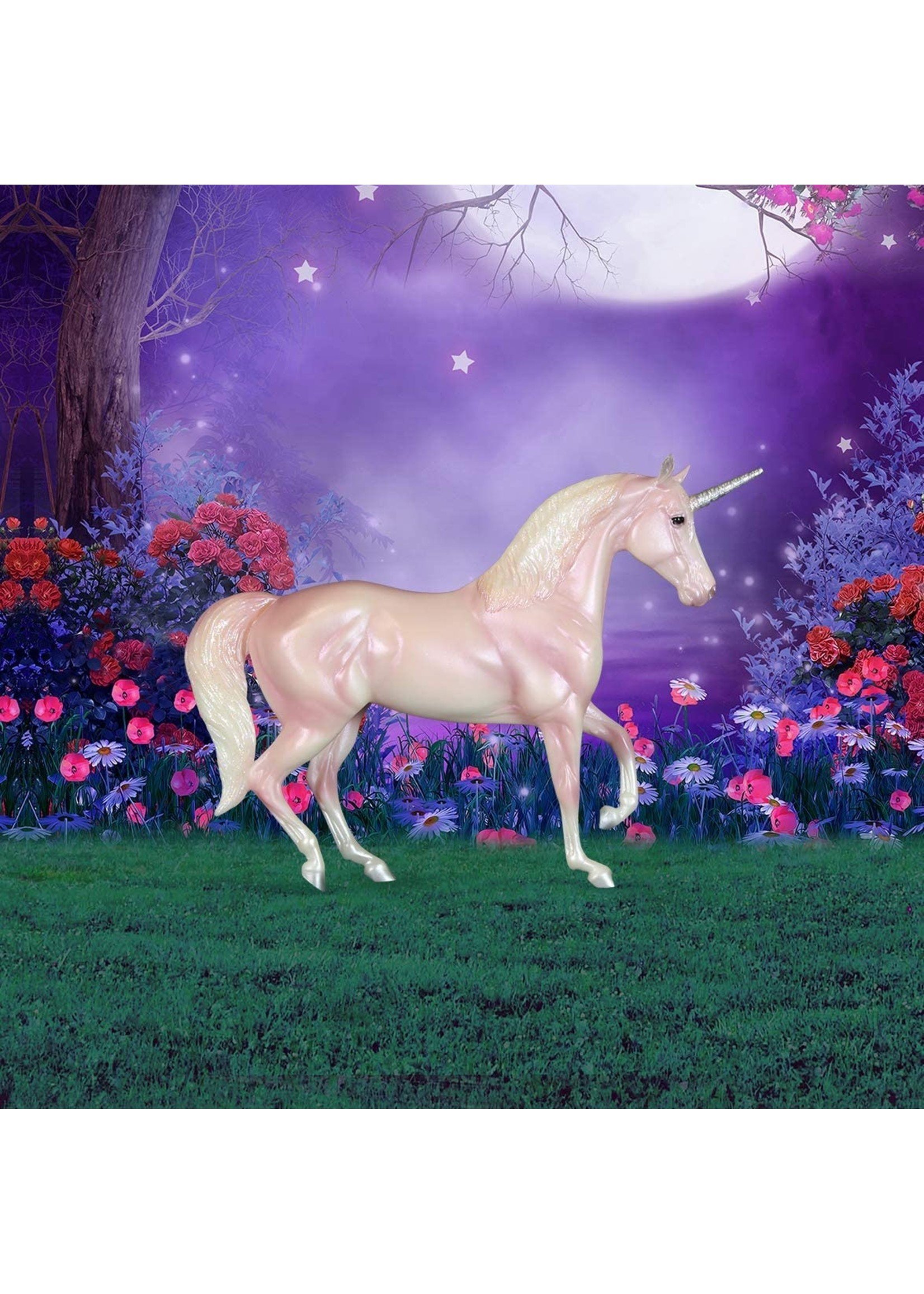 Breyer Aurora Unicorn /3