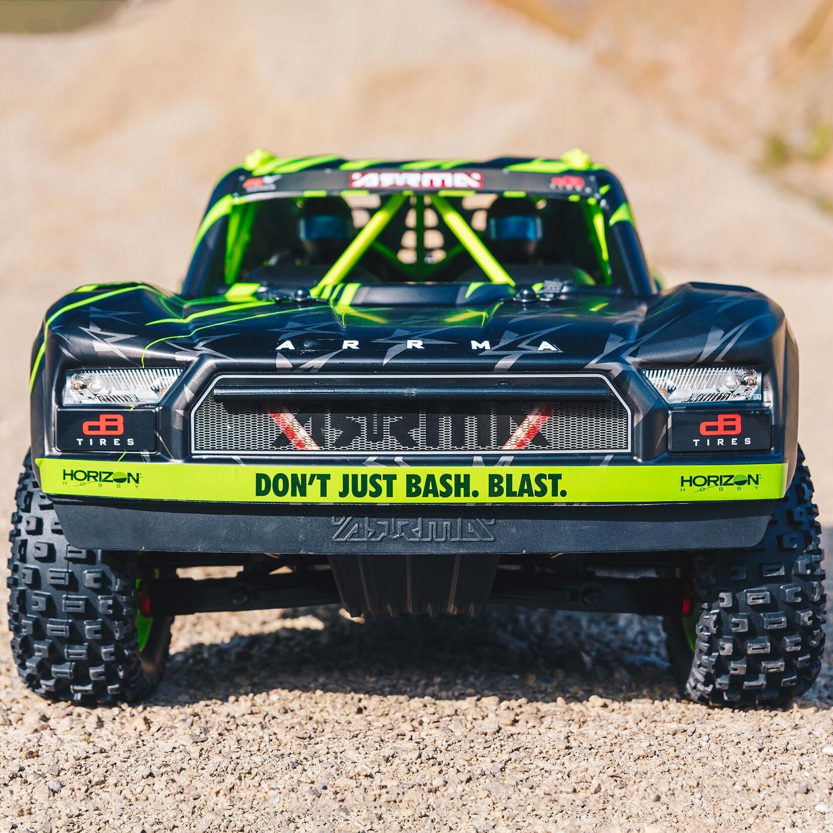 Arrma 1/7 MOJAVE 6S V2 4WD BLX Desert Truck with Spektrum Firma RTR - Green/Black