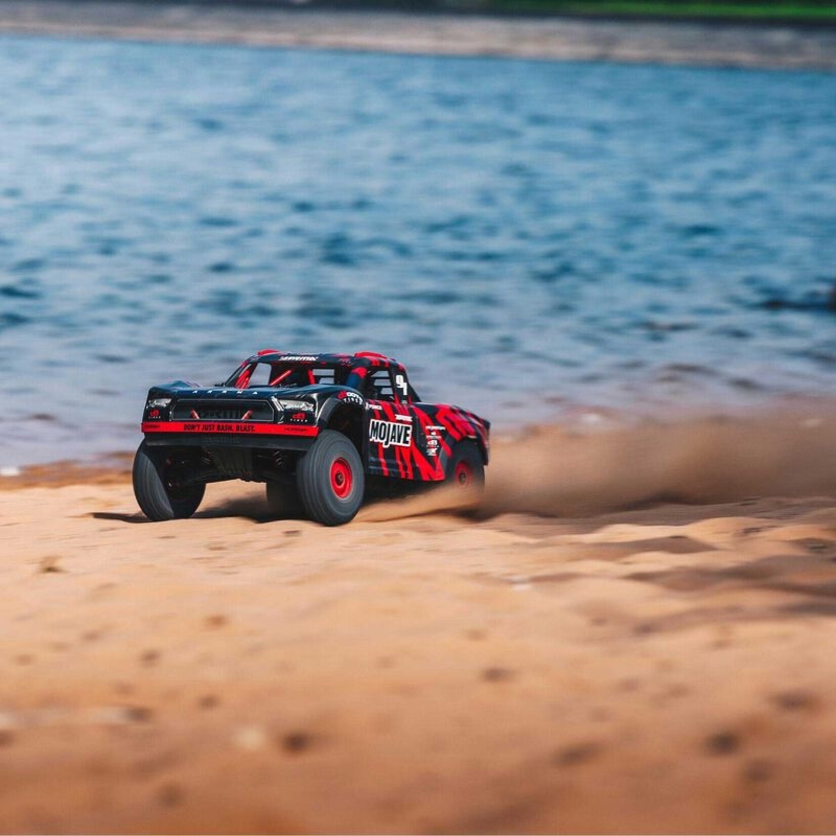 Arrma 1/7 MOJAVE 6S V2 4WD BLX Desert Truck with Spektrum Firma RTR - Red/Black