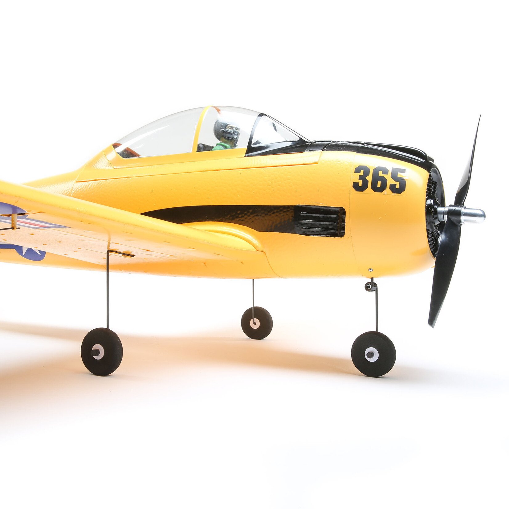 E-flite EFL08250 - T-28 Trojan 1.1m BNF Basic with AS3X and SAFE Select