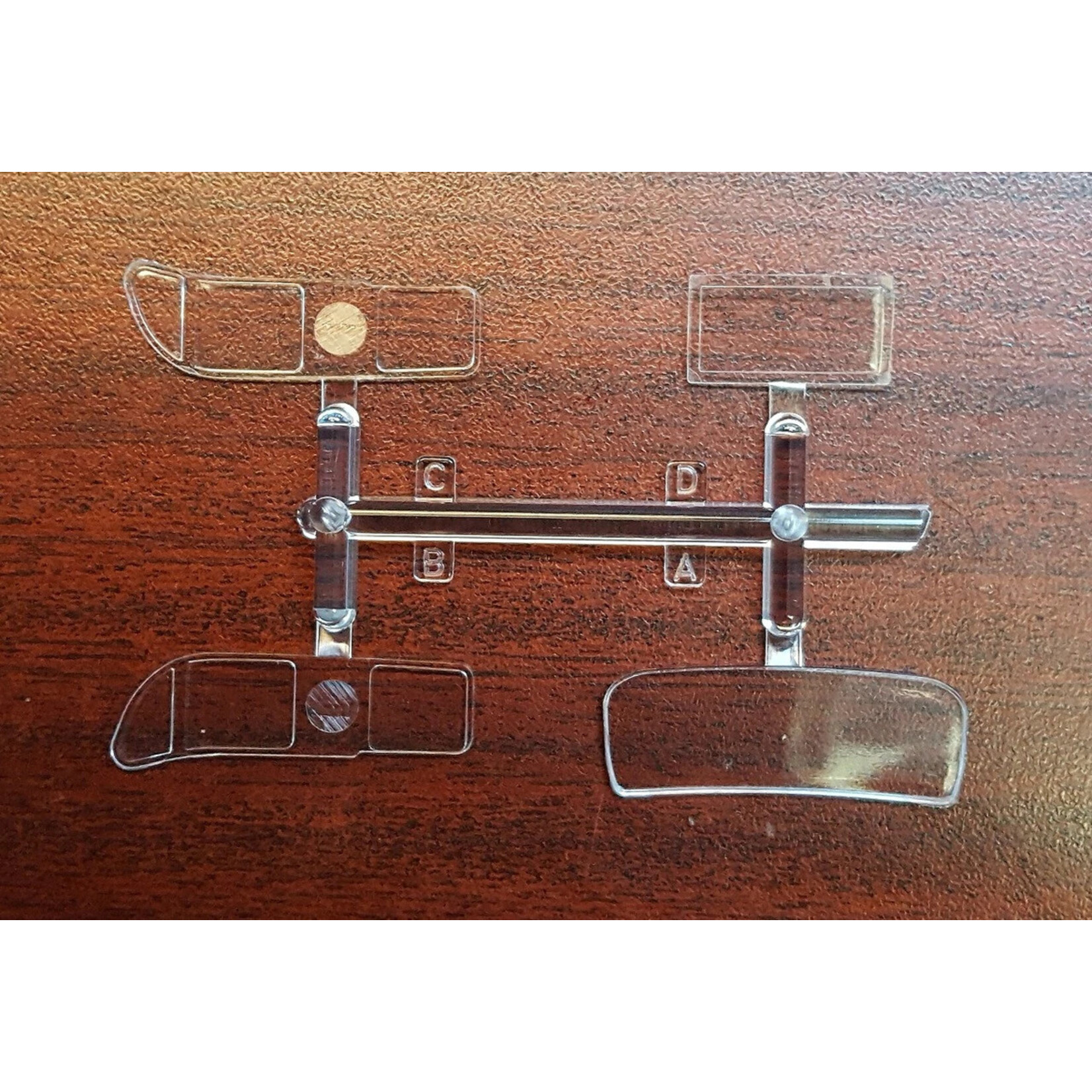 Atlantis Atlantis 1/48 White-Fruehuf Gas Truck "Sinclair"