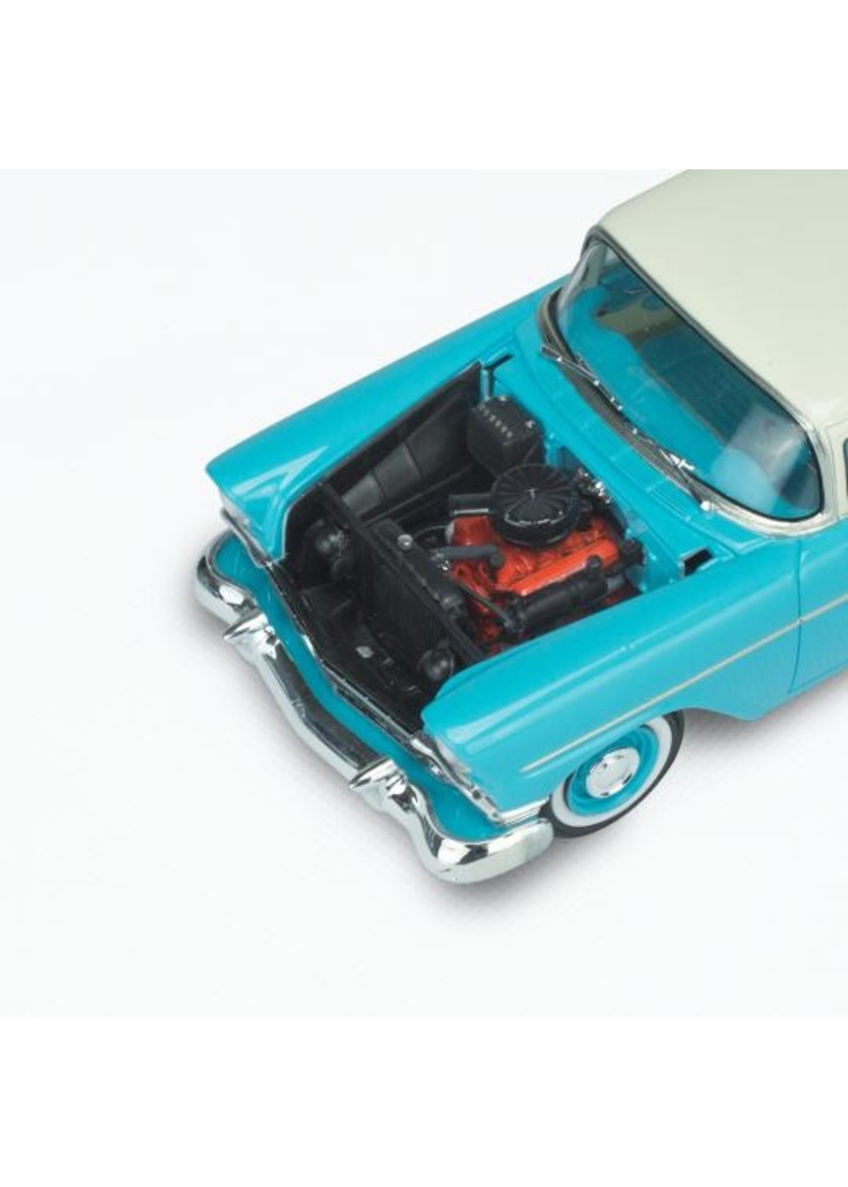 Revell 4504 - 1/25 1956 Chevy Del Ray 2n1