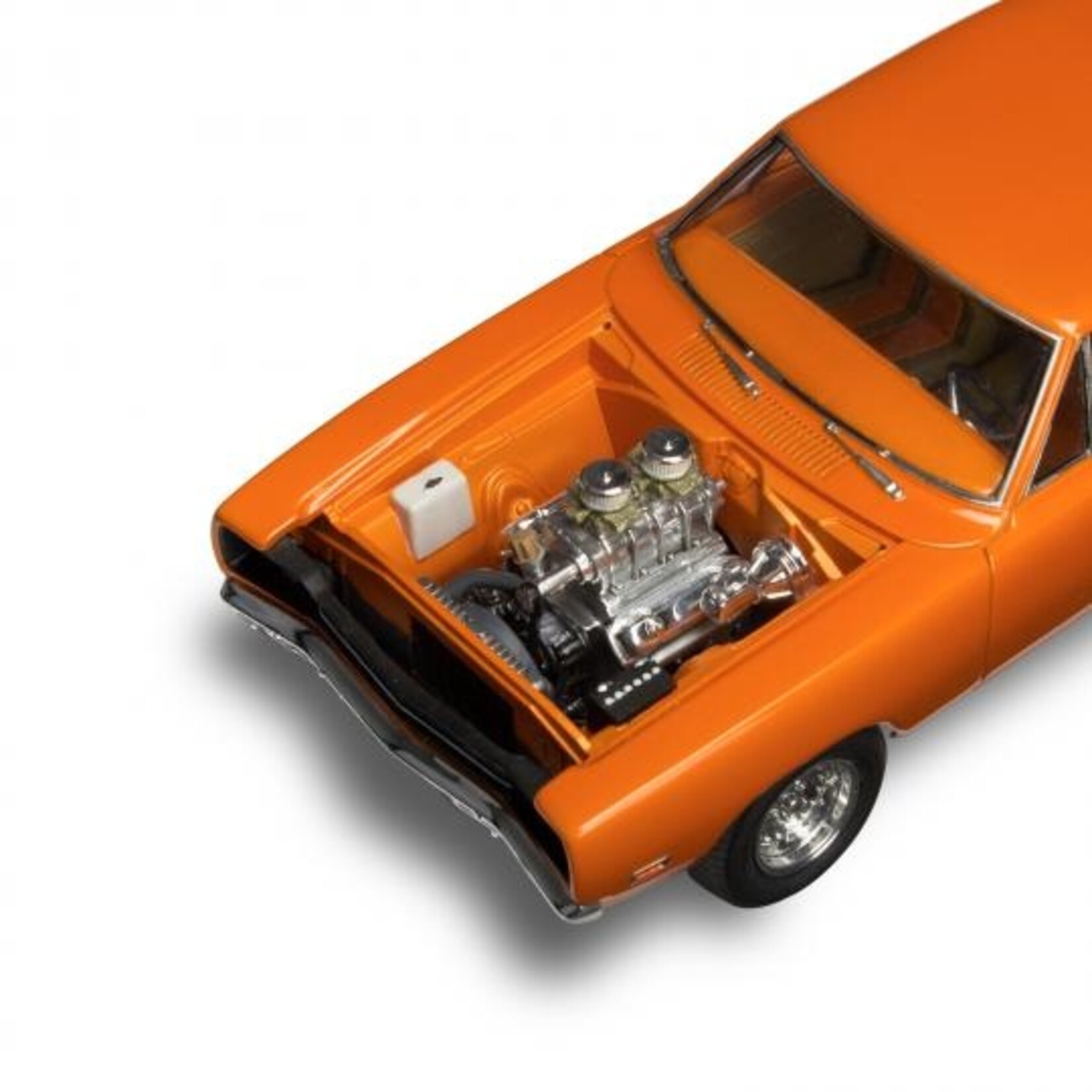 Revell 4505 - 1/24 1969 Dodge Super Bee 2n1