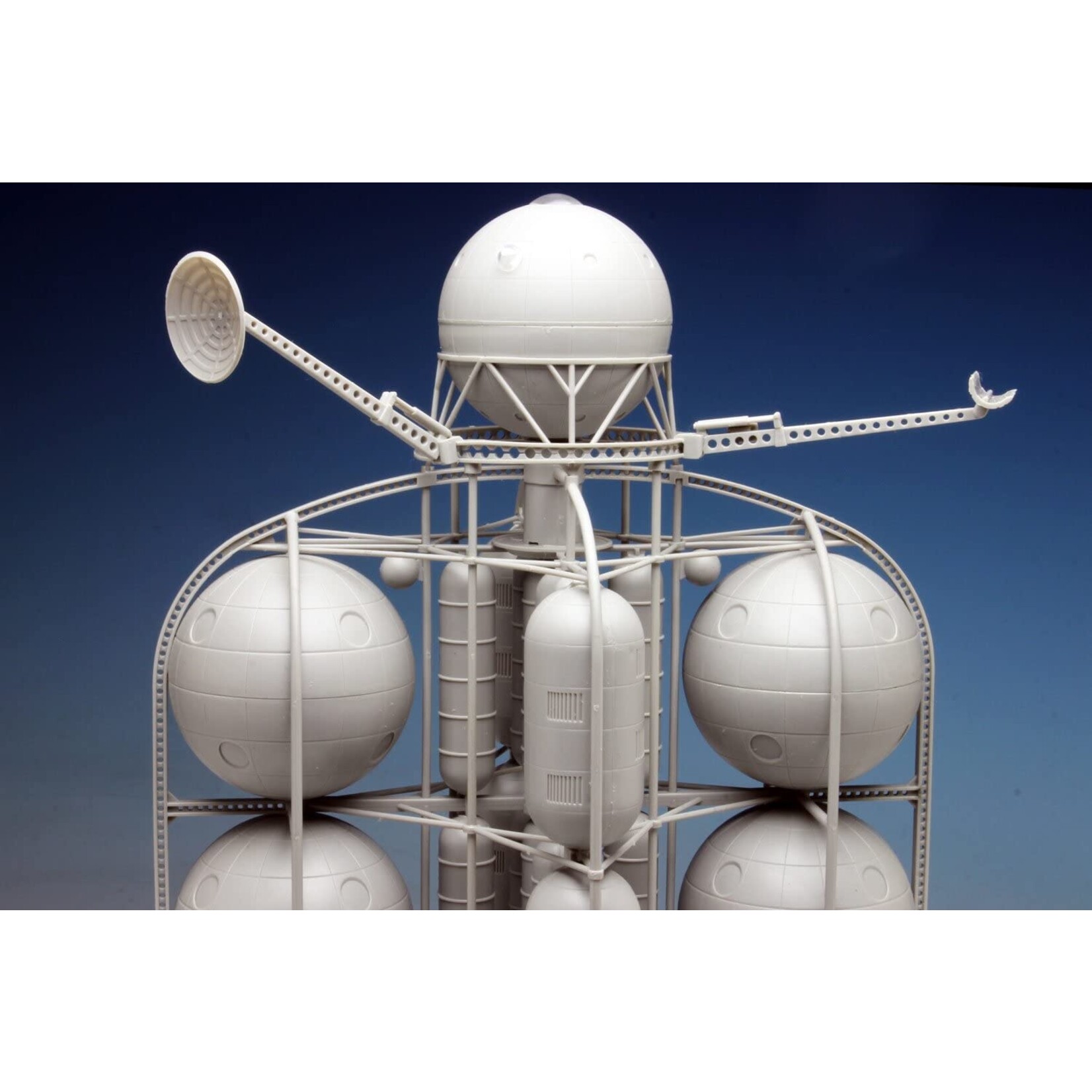 Pegasus Hobbies 9109 - 1/350 The Moonlander Spacecraft