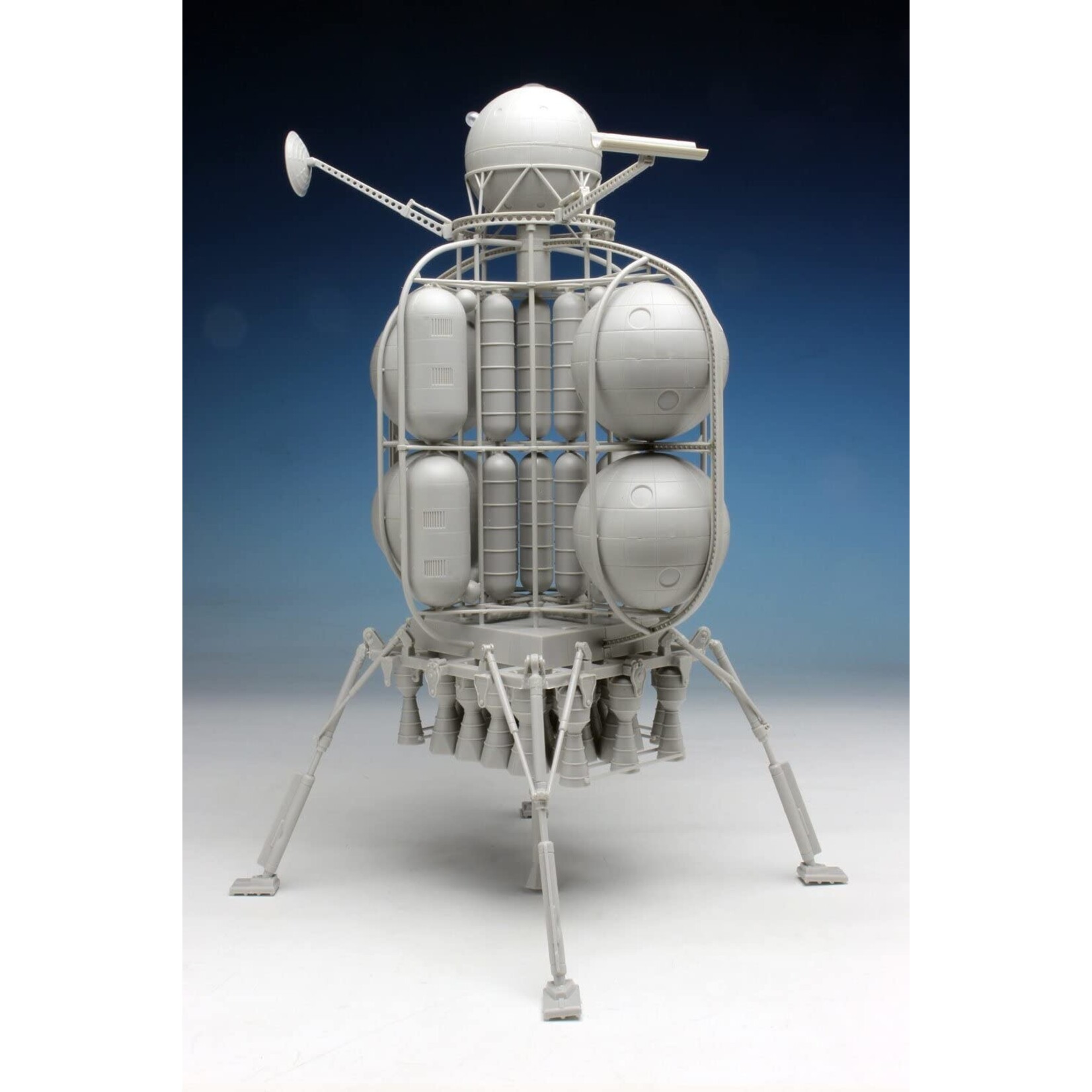 Pegasus Hobbies 9109 - 1/350 The Moonlander Spacecraft