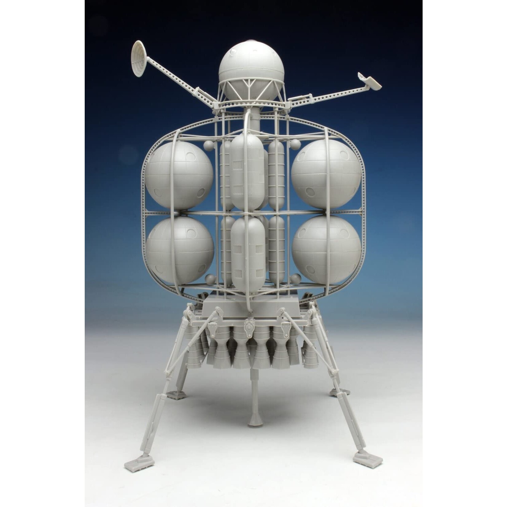 Pegasus Hobbies 9109 - 1/350 The Moonlander Spacecraft