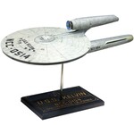 Moebius Models 976 - 1/1000 Star Trek U.S.S. Kelvin