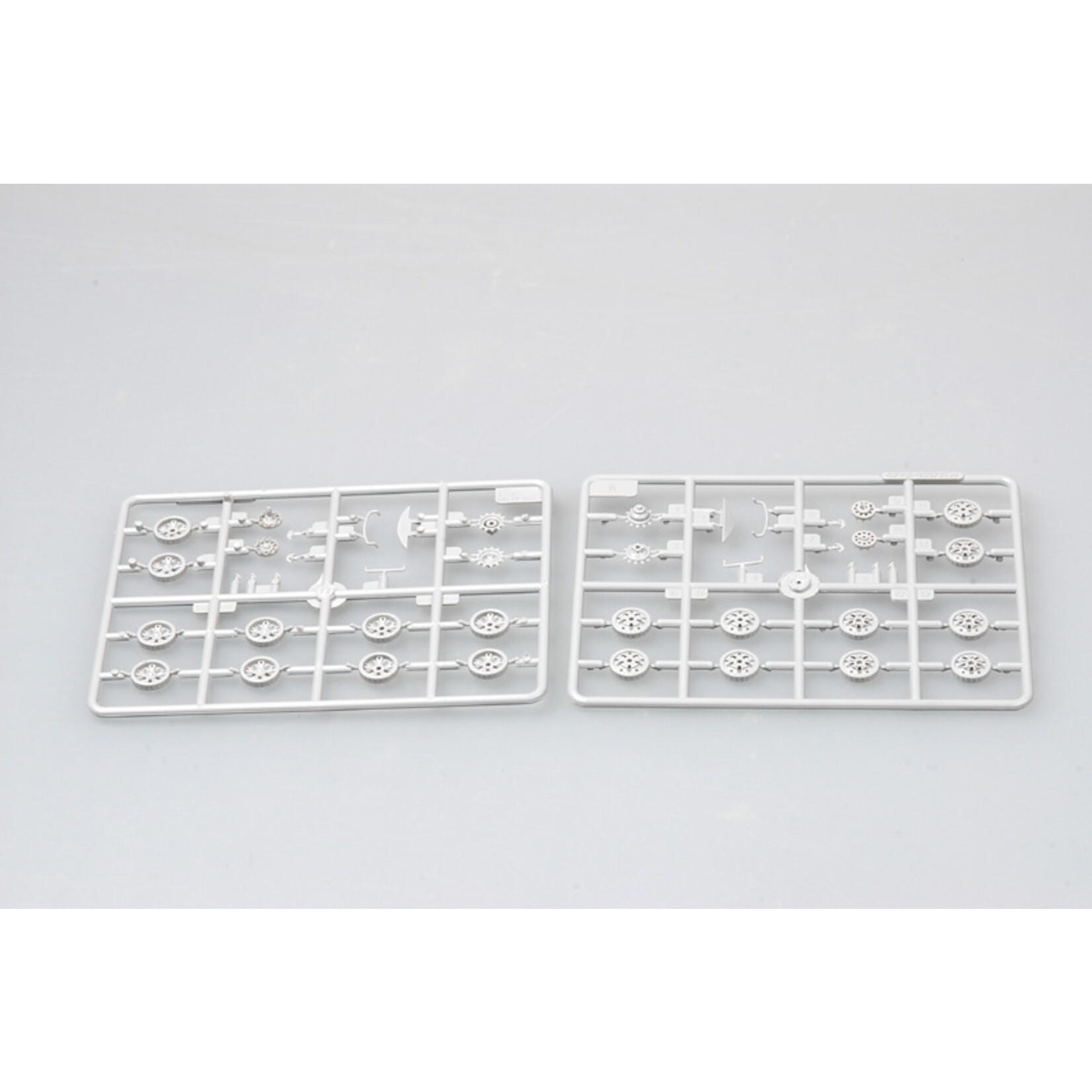 Trumpeter TSM 7284 - 1/72 T-55 with BTU-5