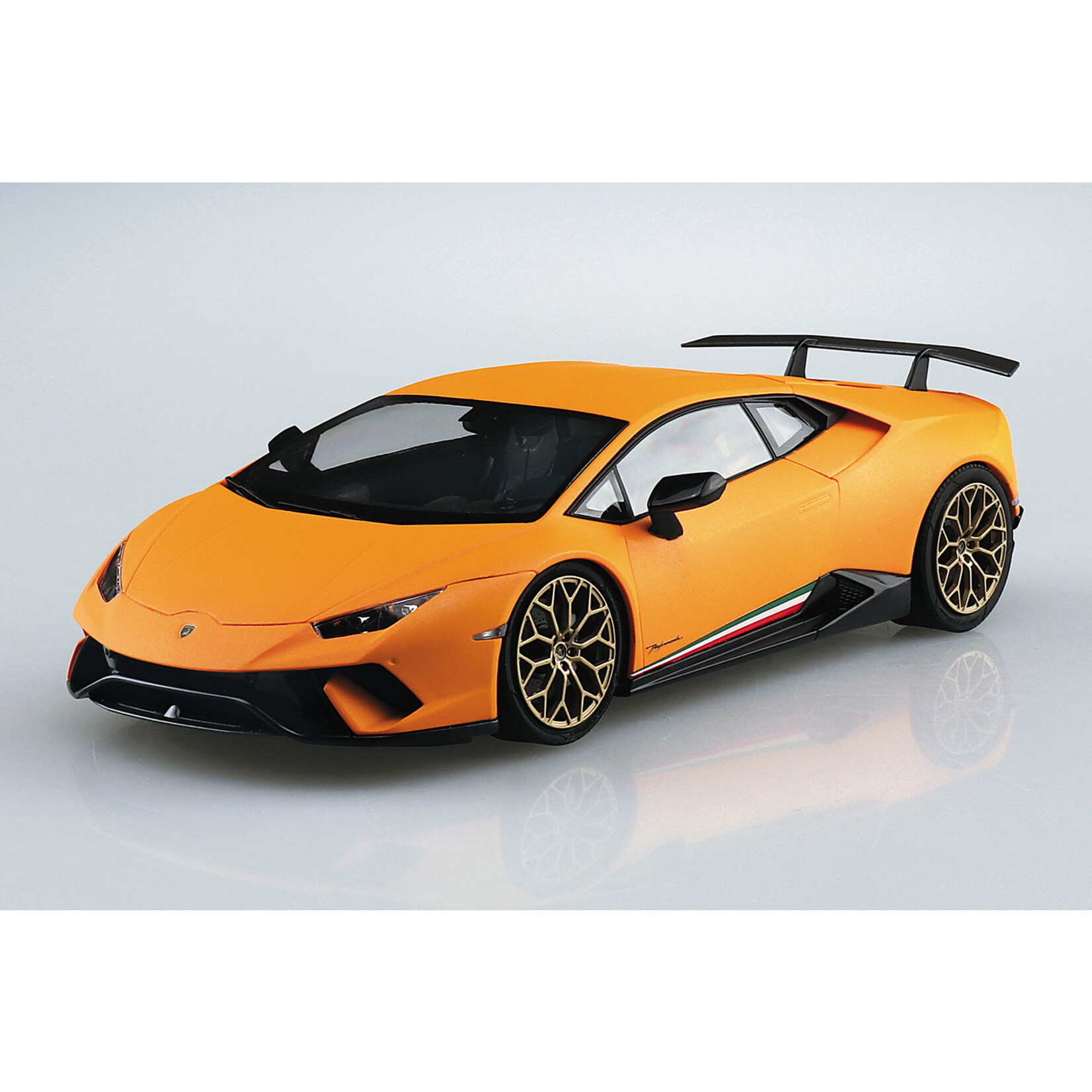 Aoshima 06204 - 1/24 Lamborghini Huracan Performante '17