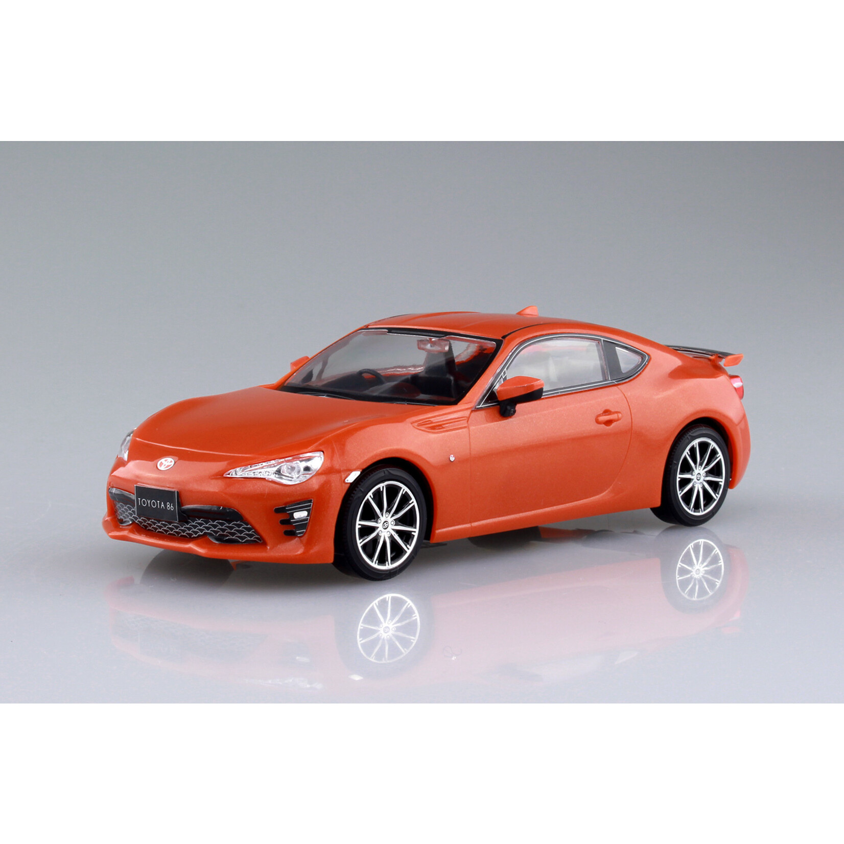 Aoshima 05419 - 1/32 Toyota 86 - Orange Metallic