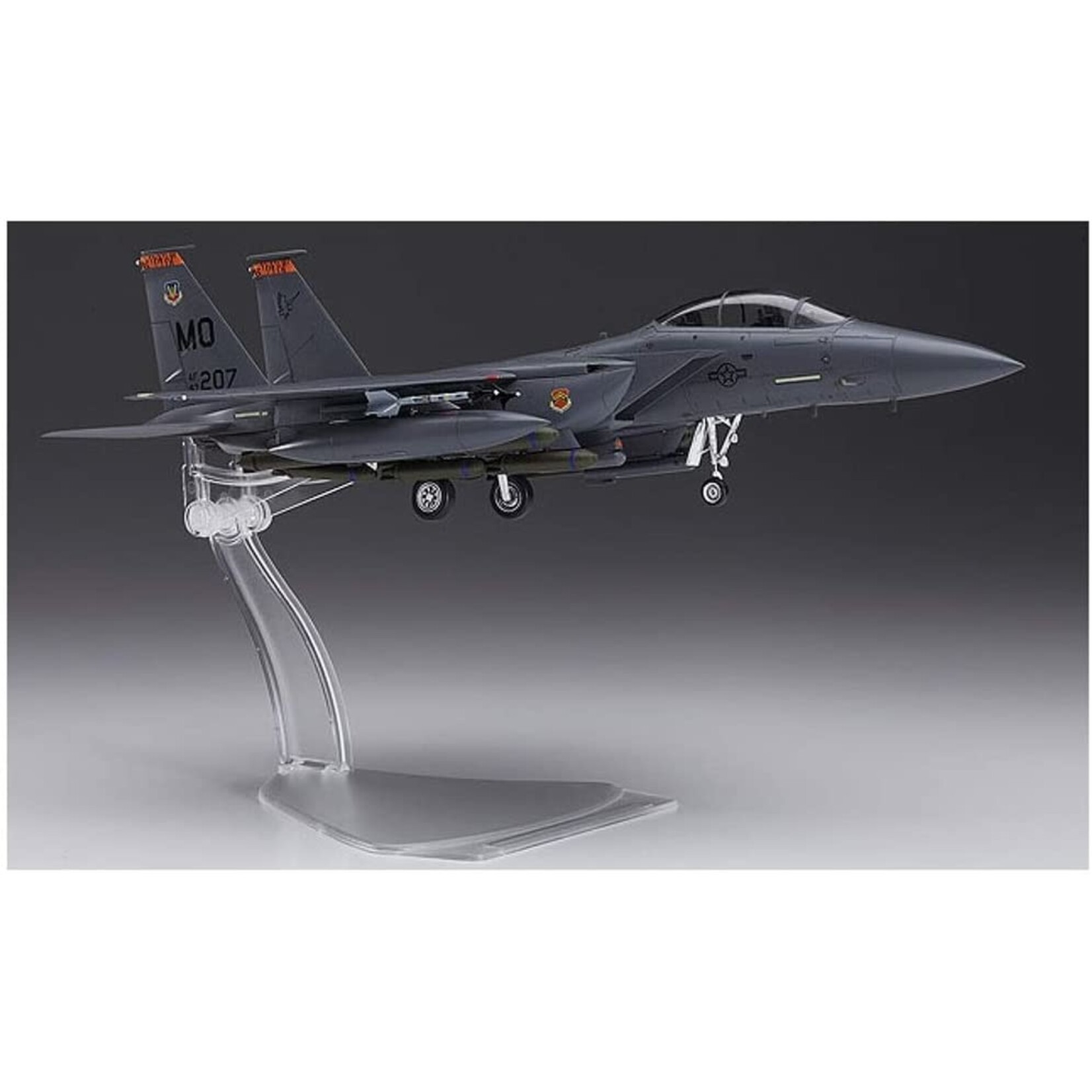 Hasegawa 1569 - 1/72 F-15E Strike Eagle