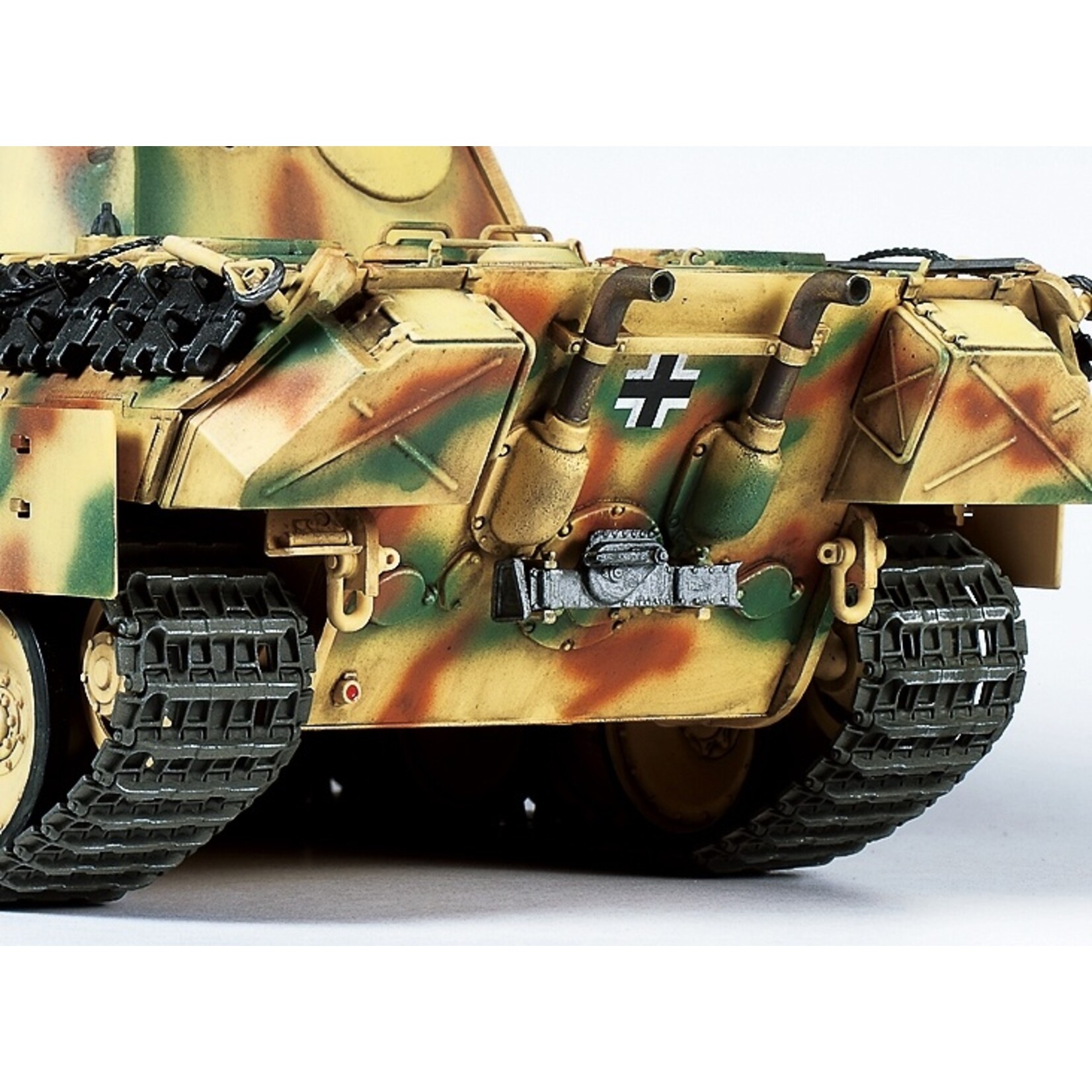 Tamiya 35345 - 1/35 German Panther AUSF.D Tank