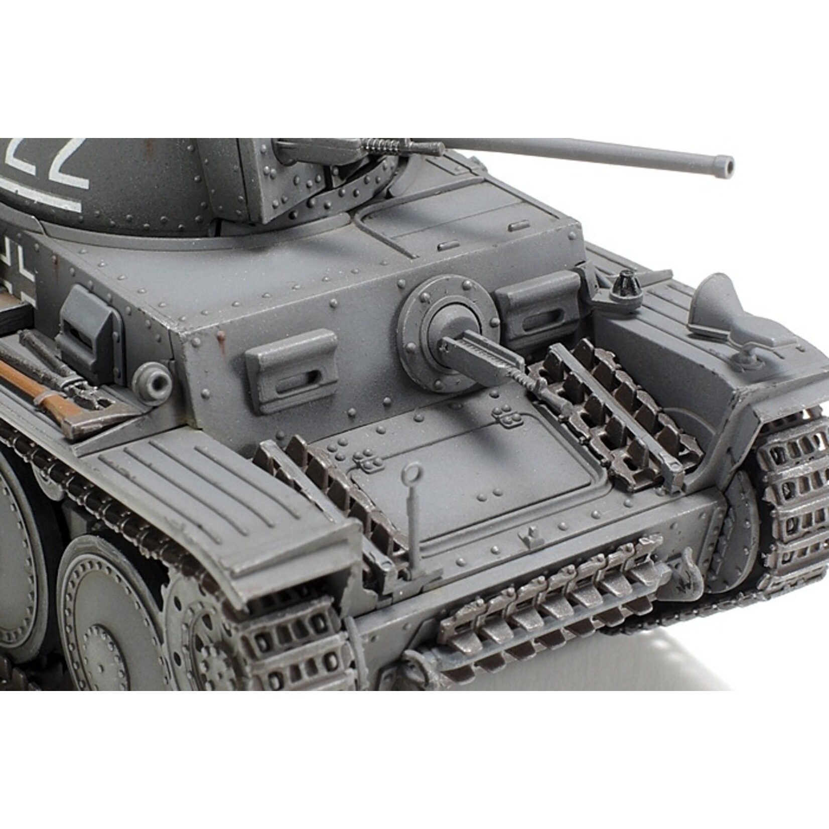 Tamiya 32583 - 1/48 German Panzer 38(t) Ausf. E/F