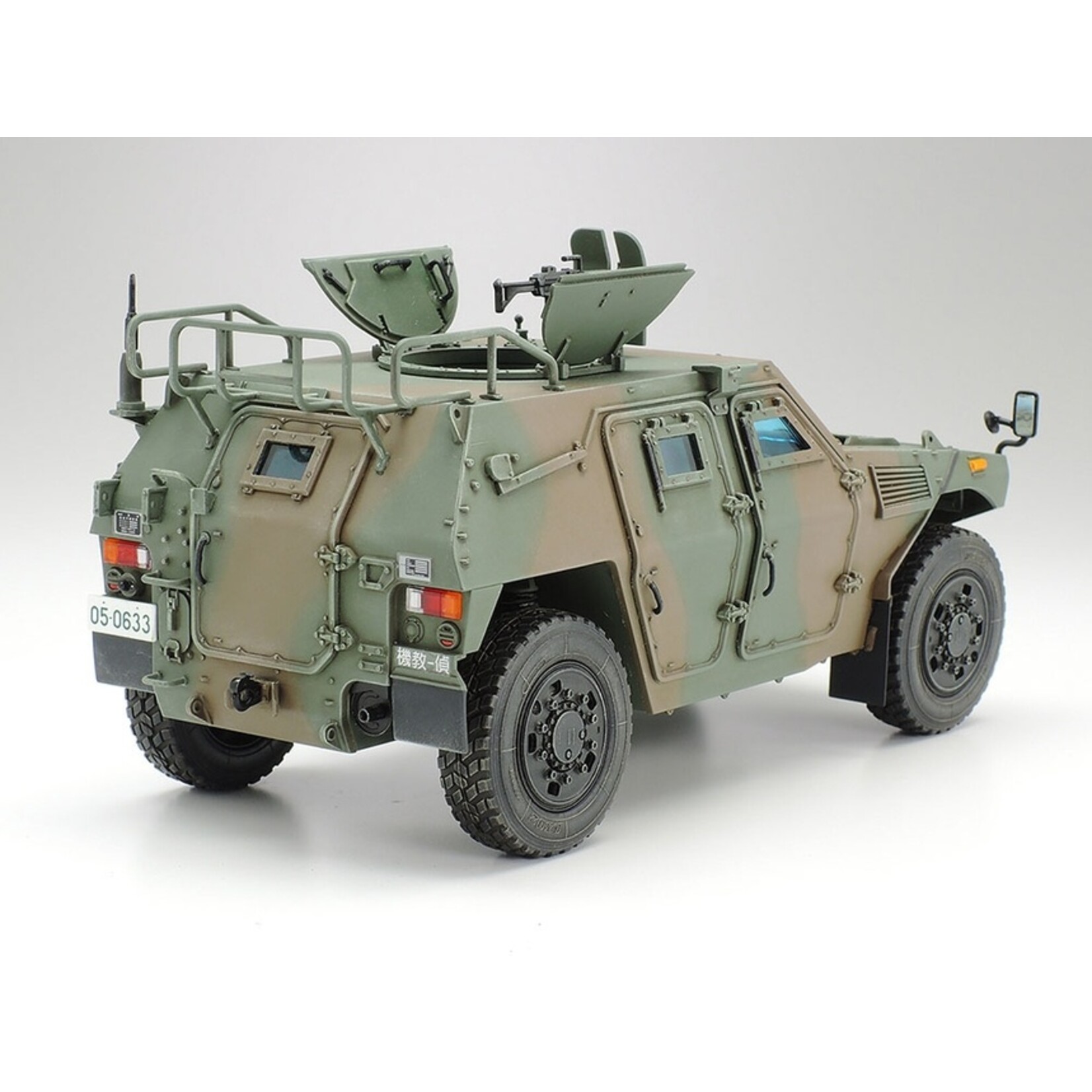 Tamiya 35368 - 1/35 JGSDF Light Armored Vehicle