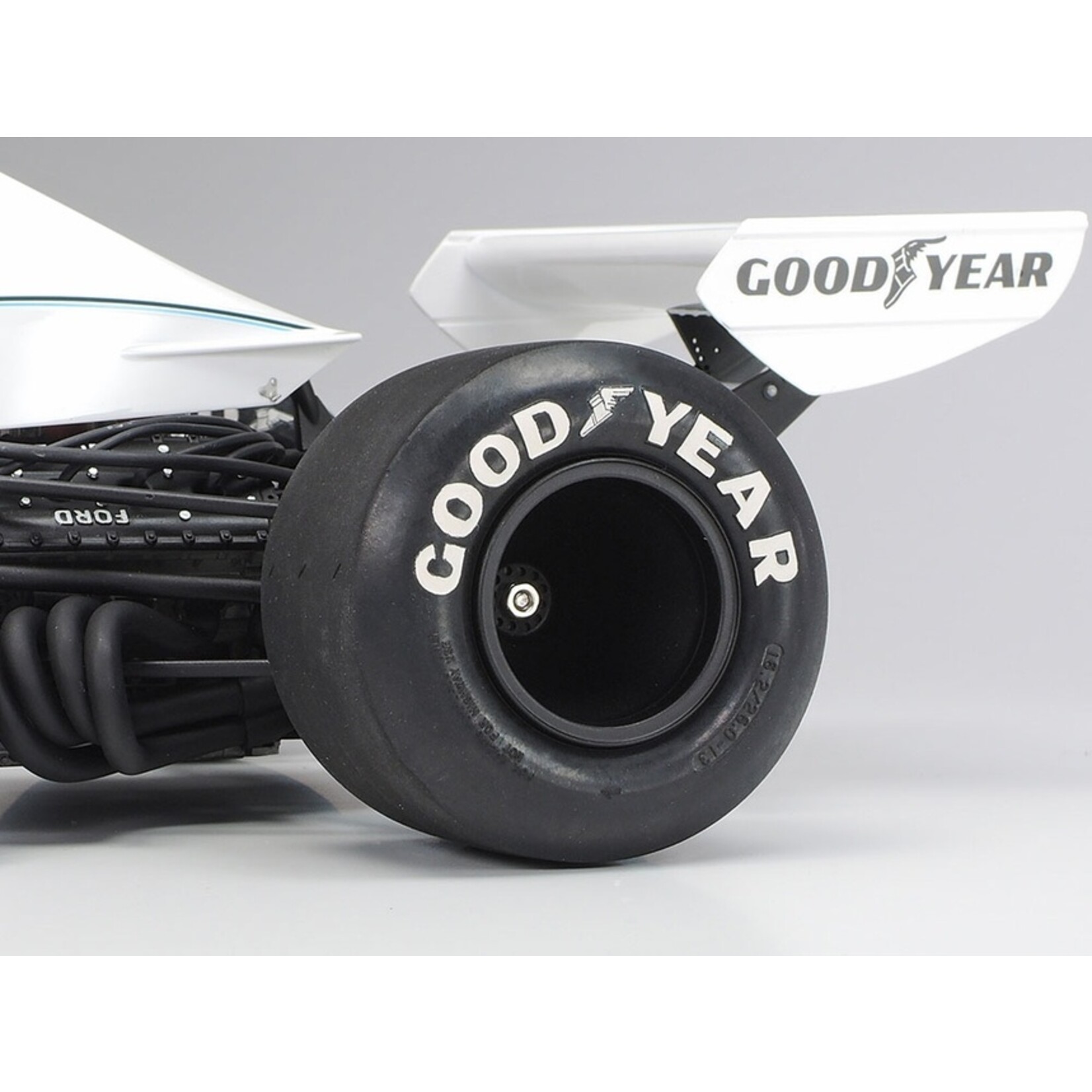 Tamiya 12042 - 1/12 Martini Brabham BT44B 1975