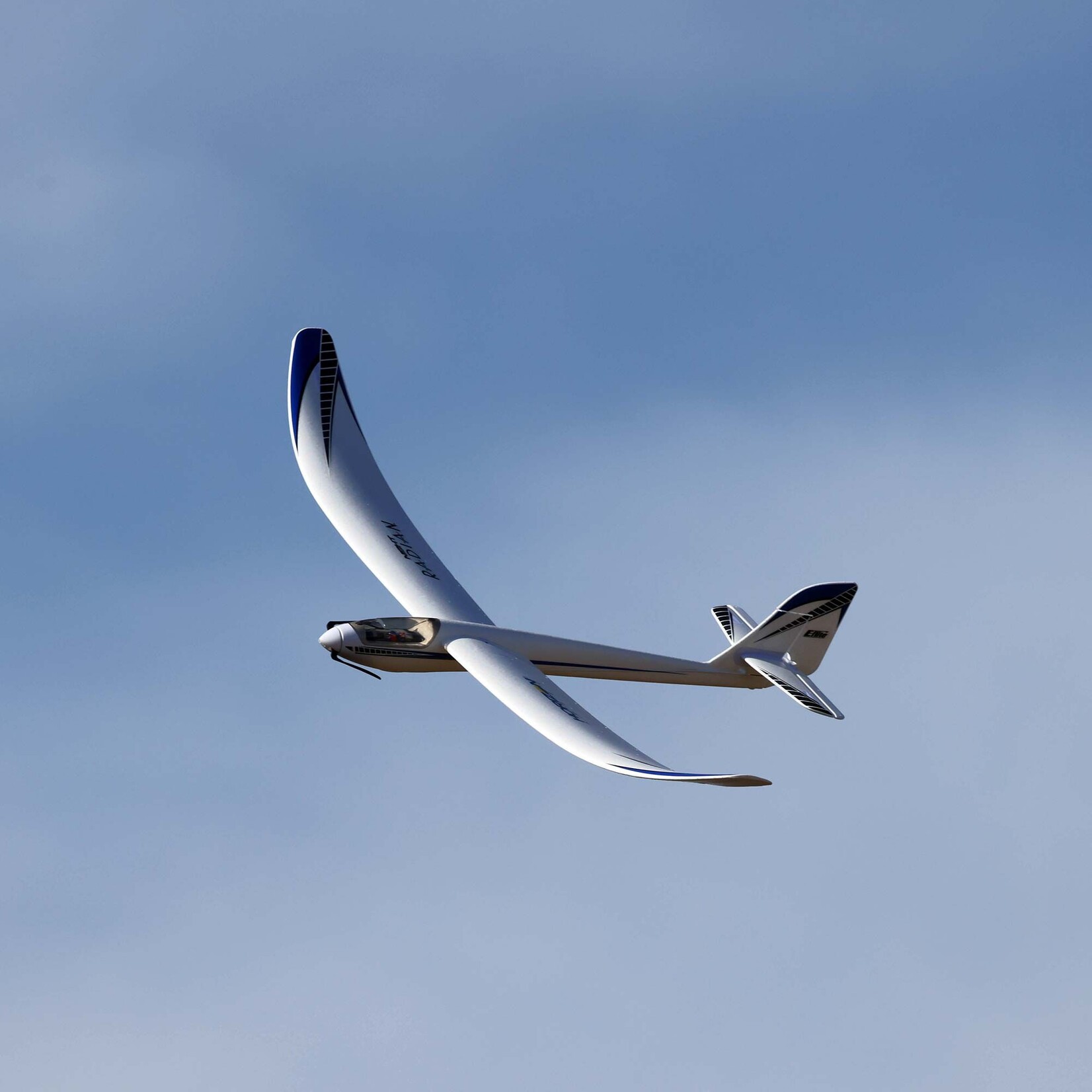 E-flite EFL36500 - Night Radian 2.0m BNF Basic