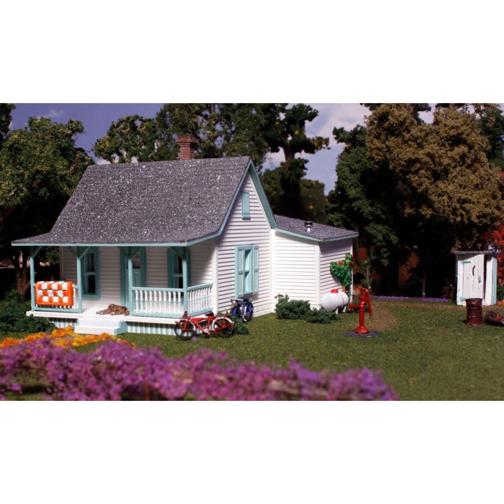 Woodland Scenics PF5206 - N Scale Country Cottage