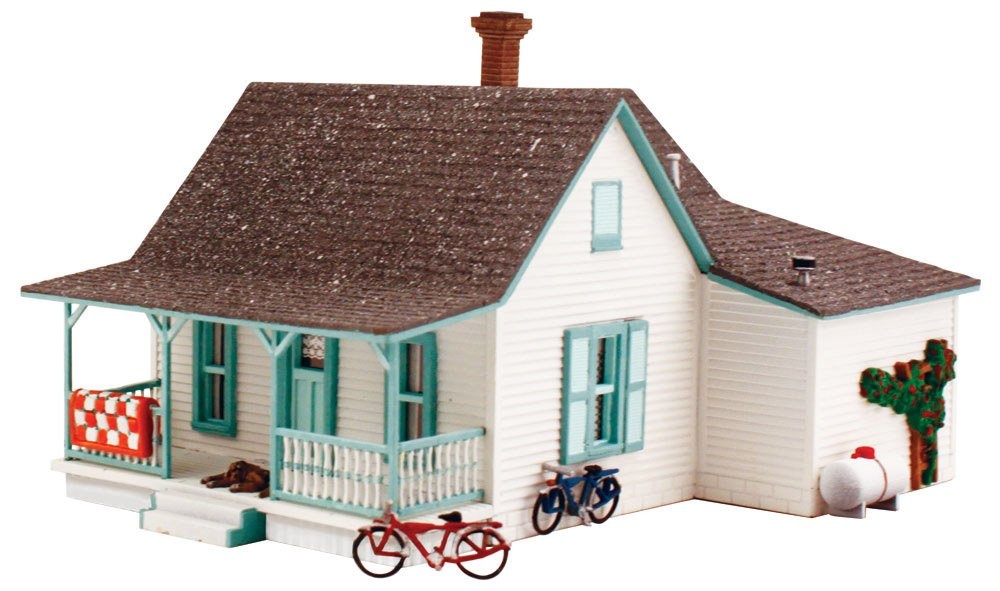 PF5206 - N Scale Country Cottage